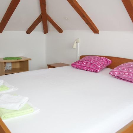 Apartament Novalja And Fun Zewnętrze zdjęcie