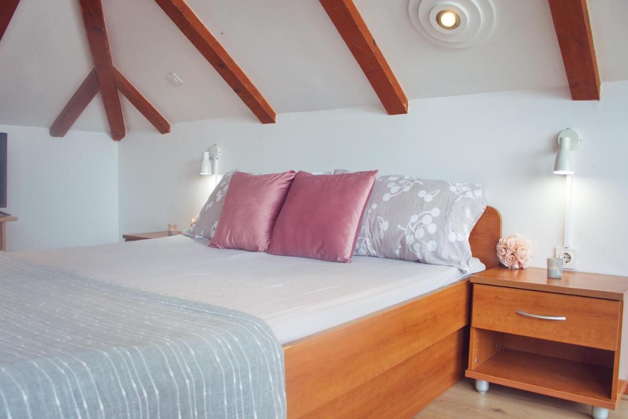 Apartament Novalja And Fun Zewnętrze zdjęcie