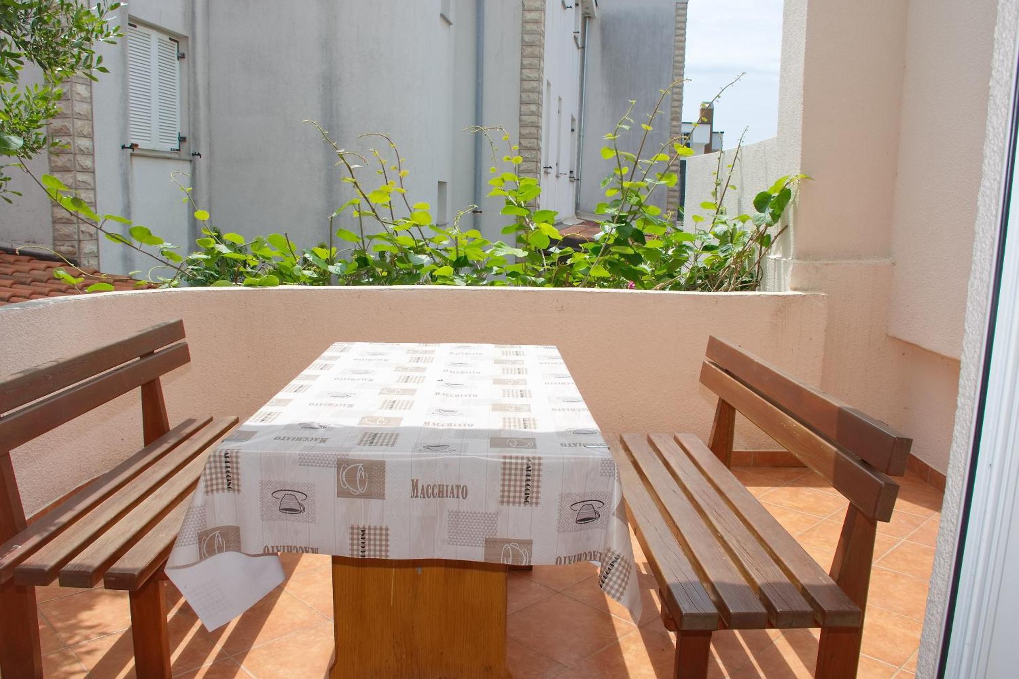 Apartament Novalja And Fun Zewnętrze zdjęcie
