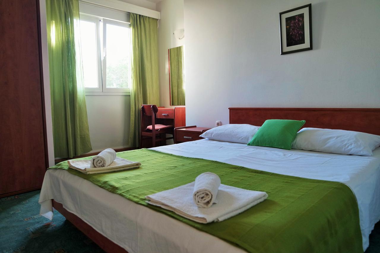 Apartament Novalja And Fun Zewnętrze zdjęcie