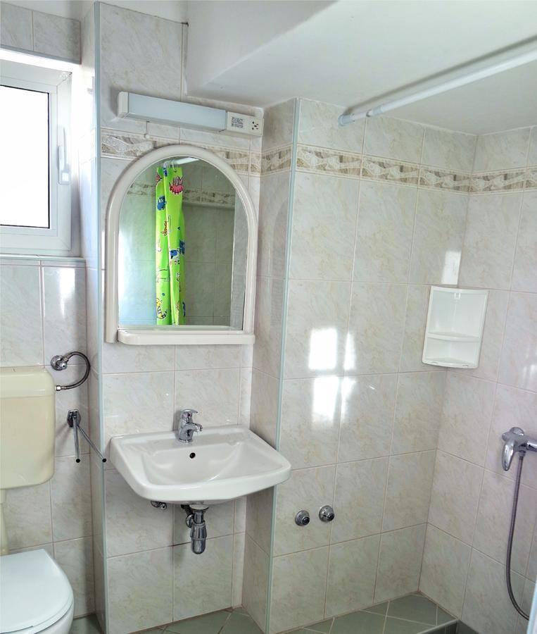 Apartament Novalja And Fun Zewnętrze zdjęcie